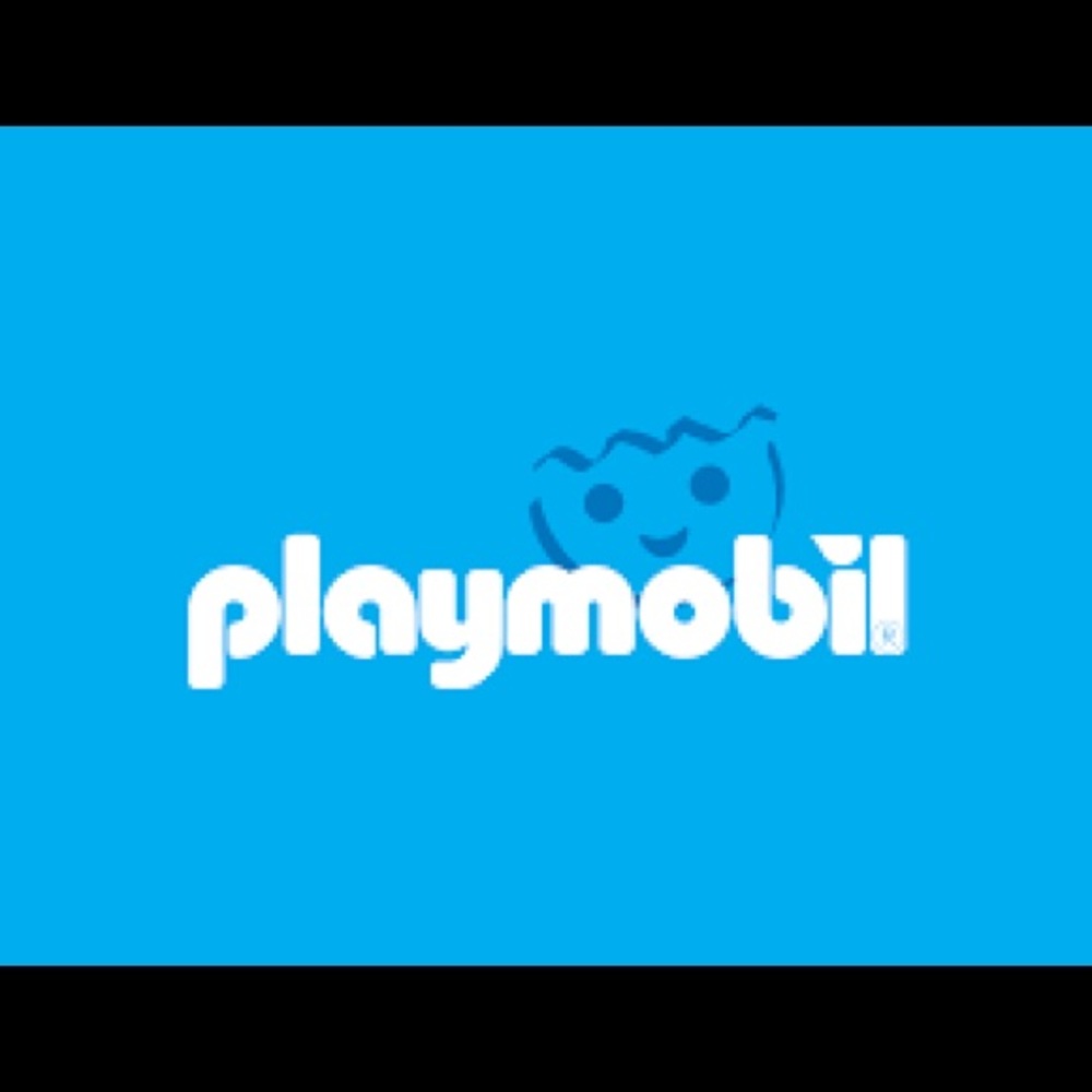 Bundle Up! Vintage Playmobil Figures & Accessories